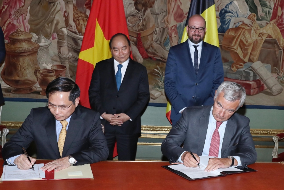 thoi diem quan trong de thong qua cac thoa thuan hop tac viet nam bi