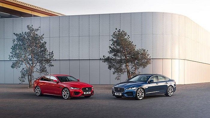 Jaguar XE 2021 phiên bản nâng cấp động cơ và trang bị có gì mới?