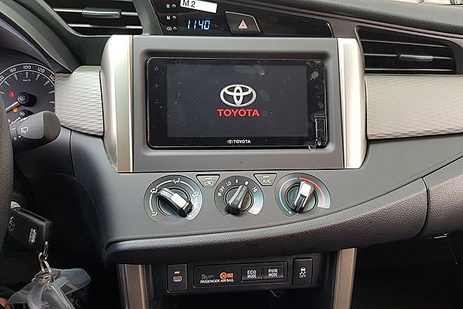 Toyota Innova 2020 lộ ảnh thực tế tại đại lý dù chưa chính thức ra mắt