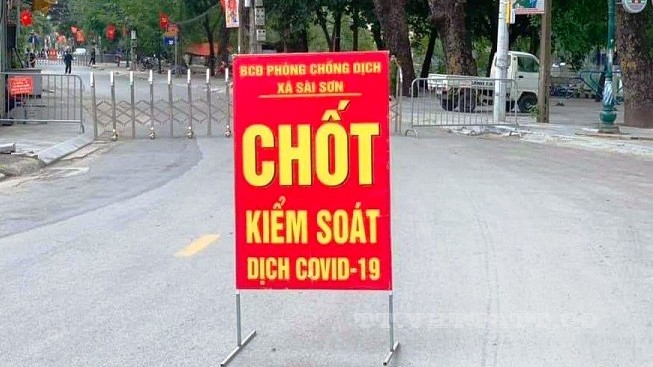 covid19 toi 2710 them 4411 ca nhiem moi tang 812 ca trong 24 gio o dich me linh ha noi co hon 1400 nguoi lien quan