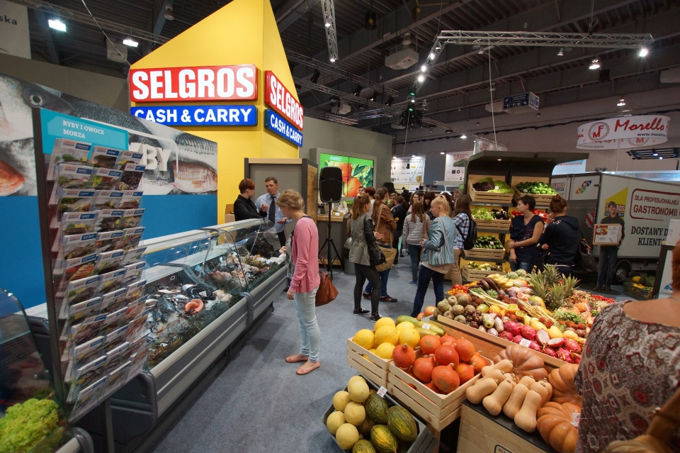 vi sao doanh nghiep viet kho ra bien lon