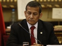 peru bieu tinh lon phan doi quyet dinh an xa cuu tong thong