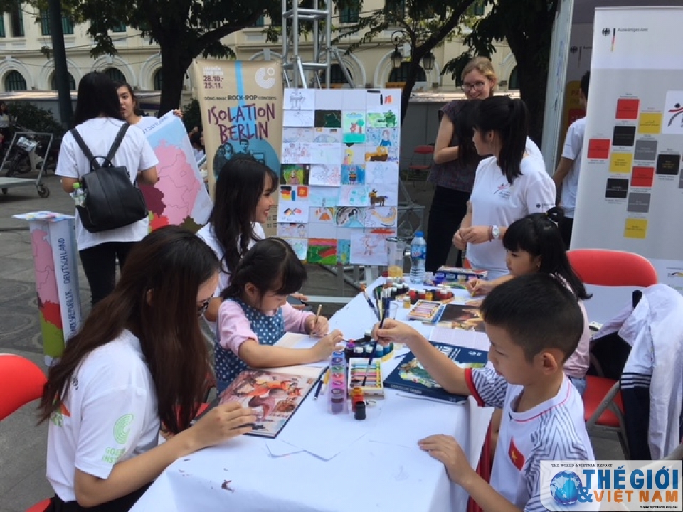 trai nghiem bua tiec van hoa duc o ha noi