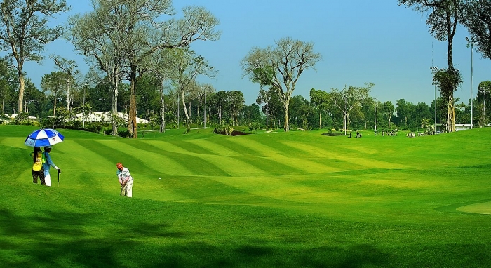 Golf Long Thành nhận giải thưởng Doanh nghiệp vì sự phát triển xã hội bền vững 2019 của ASEAN BAC golf long thanh nhan giai thuong doanh nghiep vi su phat trien xa hoi ben vung 2019 cua asean bac