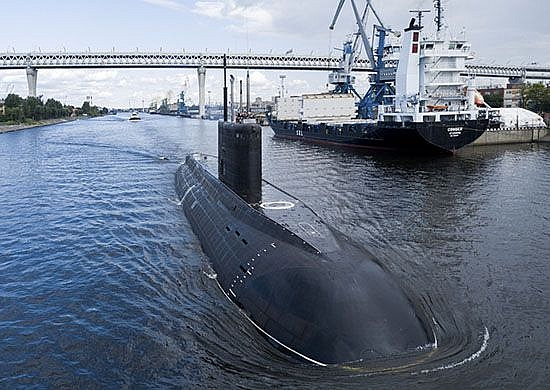 ham doi thai binh duong cua nga sap don nhan tau ngam tang hinh dau tien