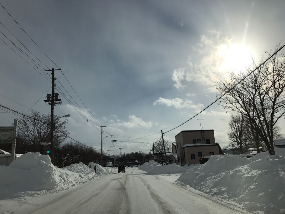 tuyet roi ky luc 50 nam hang nghin nguoi mac ket tai san bay nhat