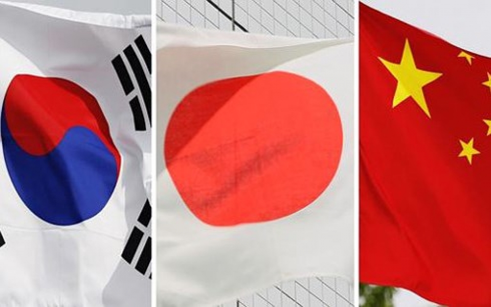 nhat ban muon hop thuong dinh voi trung quoc han quoc vao thang 4