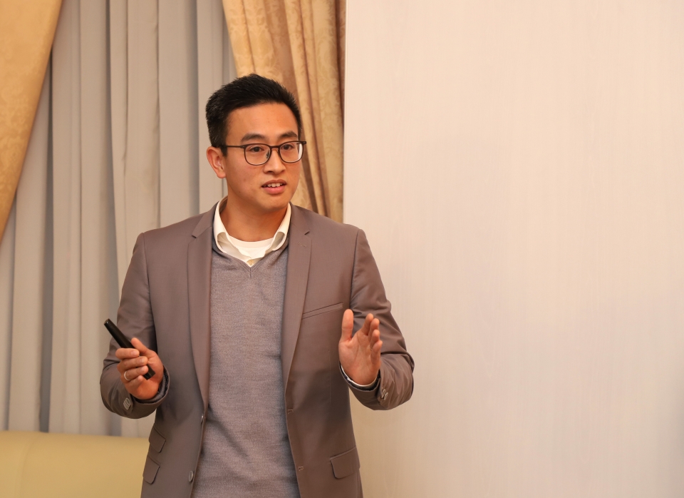 gap mat tri thuc nguoi viet tai duc