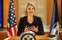 tong thong trump de cap den ung cu vien hang dau cho chuc dai su my tai lhq