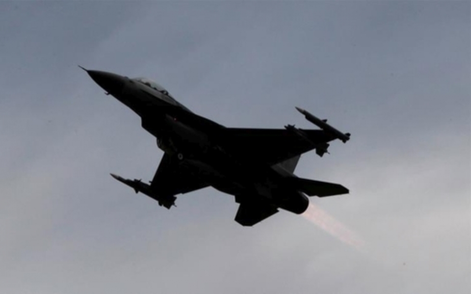 iraq khong kich is o mien dong syria