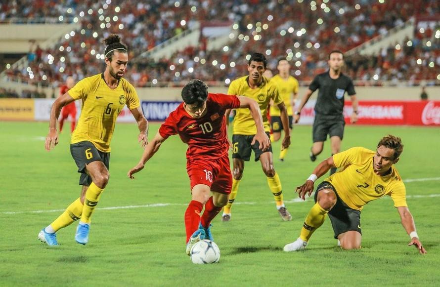 AFF Cup 2020: Chuẩn bị đối đầu Malaysia, HLV Park Hang Seo đưa ra nhận định thận trọng. (nguồn: Tienphong)
