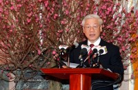 thu chuc tet cua uy vien bo chinh tri pho thu tuong bo truong bo ngoai giao pham binh minh