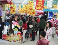 nhieu thach thuc kiem soat lam phat duoi muc 4 nam 2017