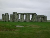 bai da stonehenge co the duoc xay dung nho mo lon