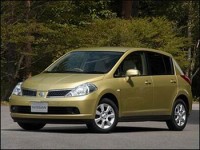 daihatsu da hoan toan thuoc ve toyota