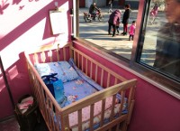 vi sao tre sinh mo de bi benh phoi