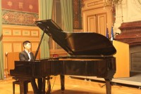 celimene daudet net lang man chau au giua long ha noi