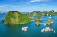 de nghi quang ninh nang cao chat luong du lich tren vinh ha long