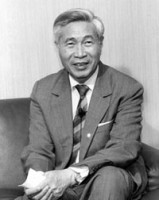 cau chuyen ve mot tu sach cua co bo truong ngoai giao nguyen co thach