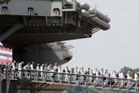 neu ba clinton thang cu thu tuong nhat co the tham my