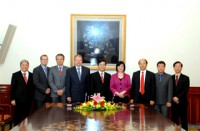 mo t viet nam nang dong trong asem