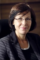 phan lan dang bot trung lap hon