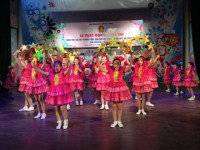 gia dinh co nhac si van cao hien tang tien quan ca