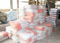 Xi măng hạ giá, hết sốt