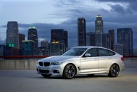 cong chuc los angeles duoc lai bmw di lam
