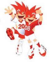 nguoi ham mo viet nam duoc tan mat ngam chiec cup giai ngoai hang anh