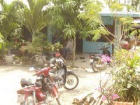 trao 5 tan gao thu tuong chinh phu tang ba con viet kieu ngheo o siem reap