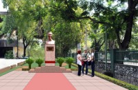 tuong dai chu tich ho chi minh minh chung tinh huu nghi viet nam cuba