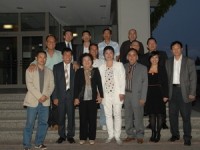 nguoi viet o duc co cuoc song on dinh va lam an phat trien