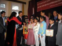 ngay viet nam voi cac nha ngoai giao tuong lai tai lien bang nga