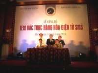 trinh lang bo tem buu chinh ky niem 50 nam thanh lap asean