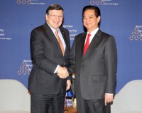 viet nam eu nhat tri tang cuong hop tac lao dong