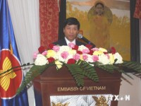 giao luu huu nghi viet lao tai my