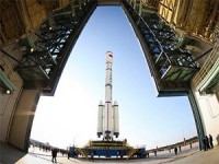 tram vu tru cua trung quoc sap lao xuong trai dat