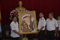 thu truong bo ngoai giao chu nhiem uy ban bien gioi quoc gia le hoai trung lam viec voi bo tu lenh hai quan