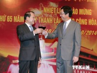 lanh dao dang nha nuoc chuc mung 69 nam quoc khanh trung quoc