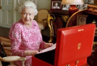 nu hoang anh tiet lo bi mat hoang gia