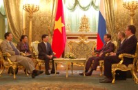 viet nam lien bang nga tiep tuc cung tien buoc