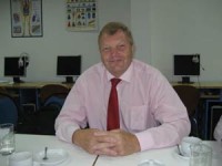 anh xem xet dieu chinh hoc phi dai hoc