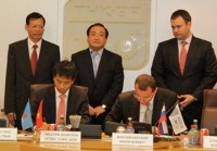 hop tac quoc phong nga viet tiep tuc la tru cot va duoc uu tien phat trien