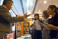 toc do tang hoc phi cua cac truong dai hoc o my dang cham lai