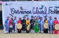 viet nam tham gia le hoi van hoa va ngon ngu o oslo