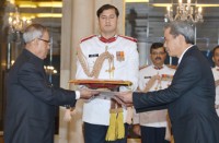 thu tuong modi tham viet nam trang moi trong hop tac viet an