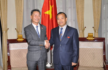 lanh dao bo ngoai giao tiep chu tich hoi dong ho ly hoa son han quoc