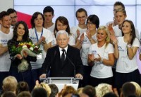 ba lan doi dau cang thang giua tong thong va chanh an toa an toi cao