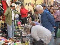 nguoi dan tay ban nha chia tay le hoi chay voi bo tot